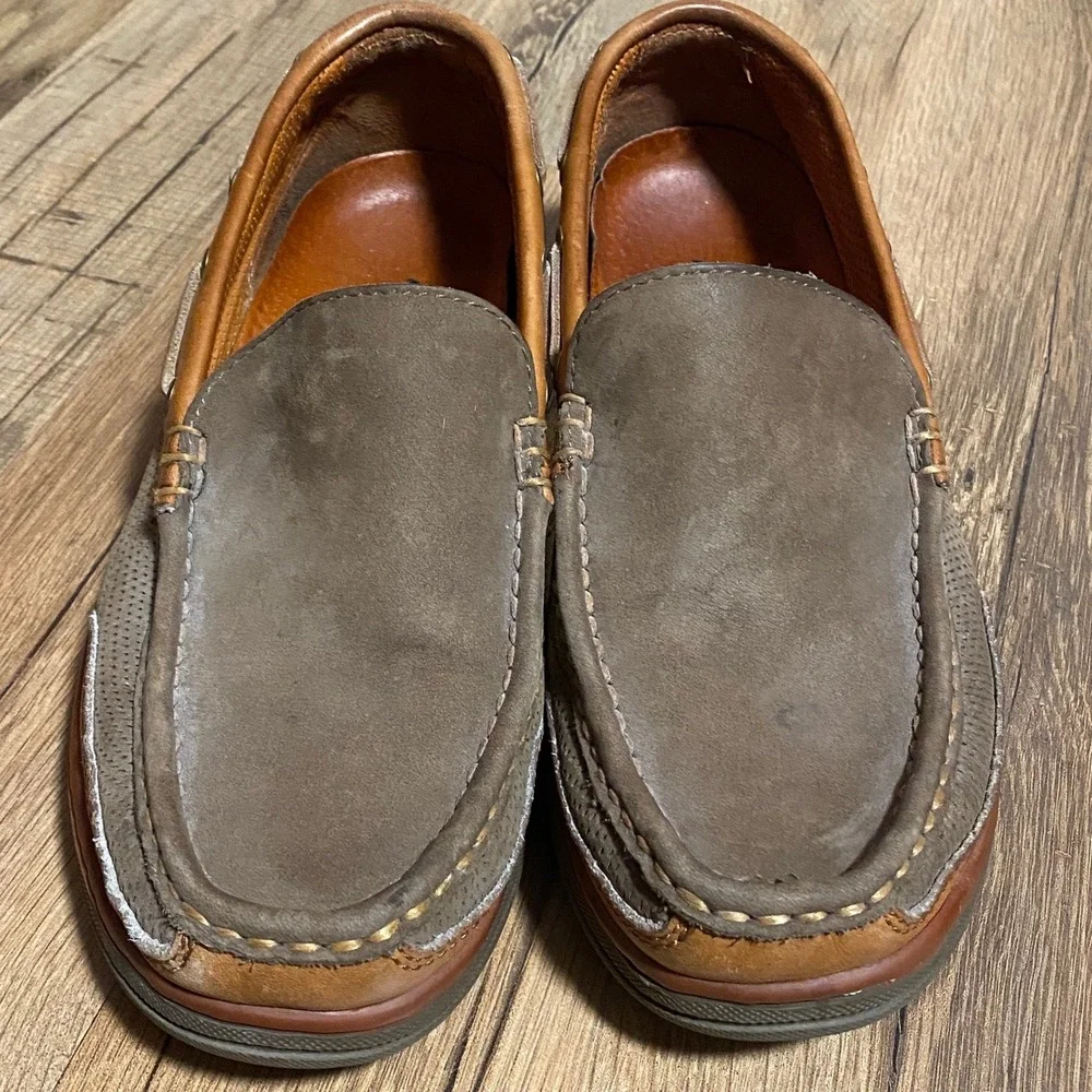 Tommy Bahama Mens 8M DK Olive Perforated Leather Boat Shoes Loafers Moccasins‎